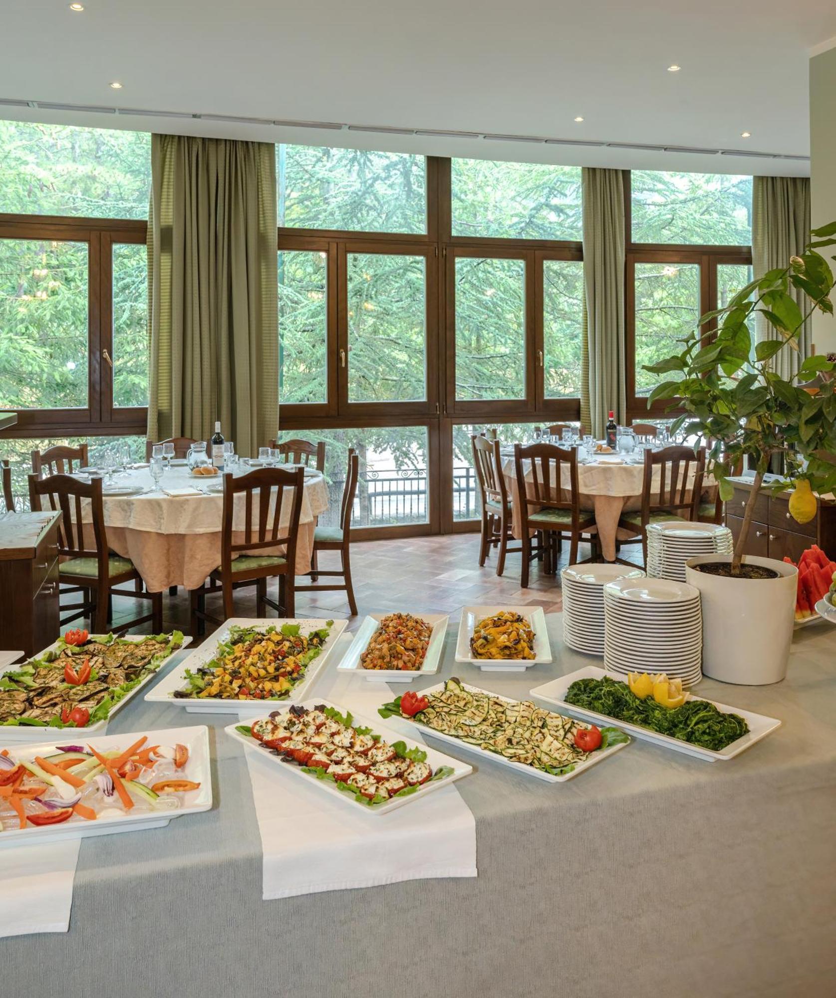 Ovindoli Park Hotel & Spa Exterior photo
